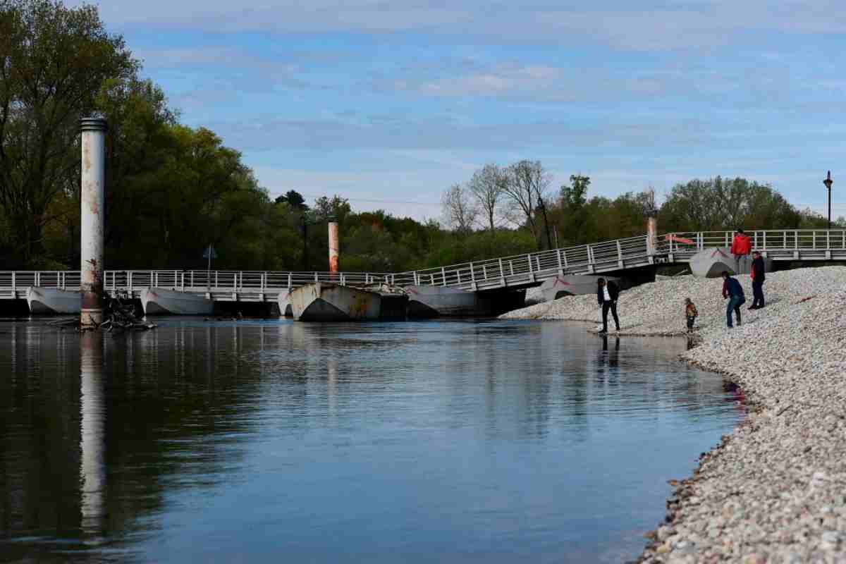 Maltempo, Pavia: crollo su una riva del Ticino. Pericoli nel bresciano