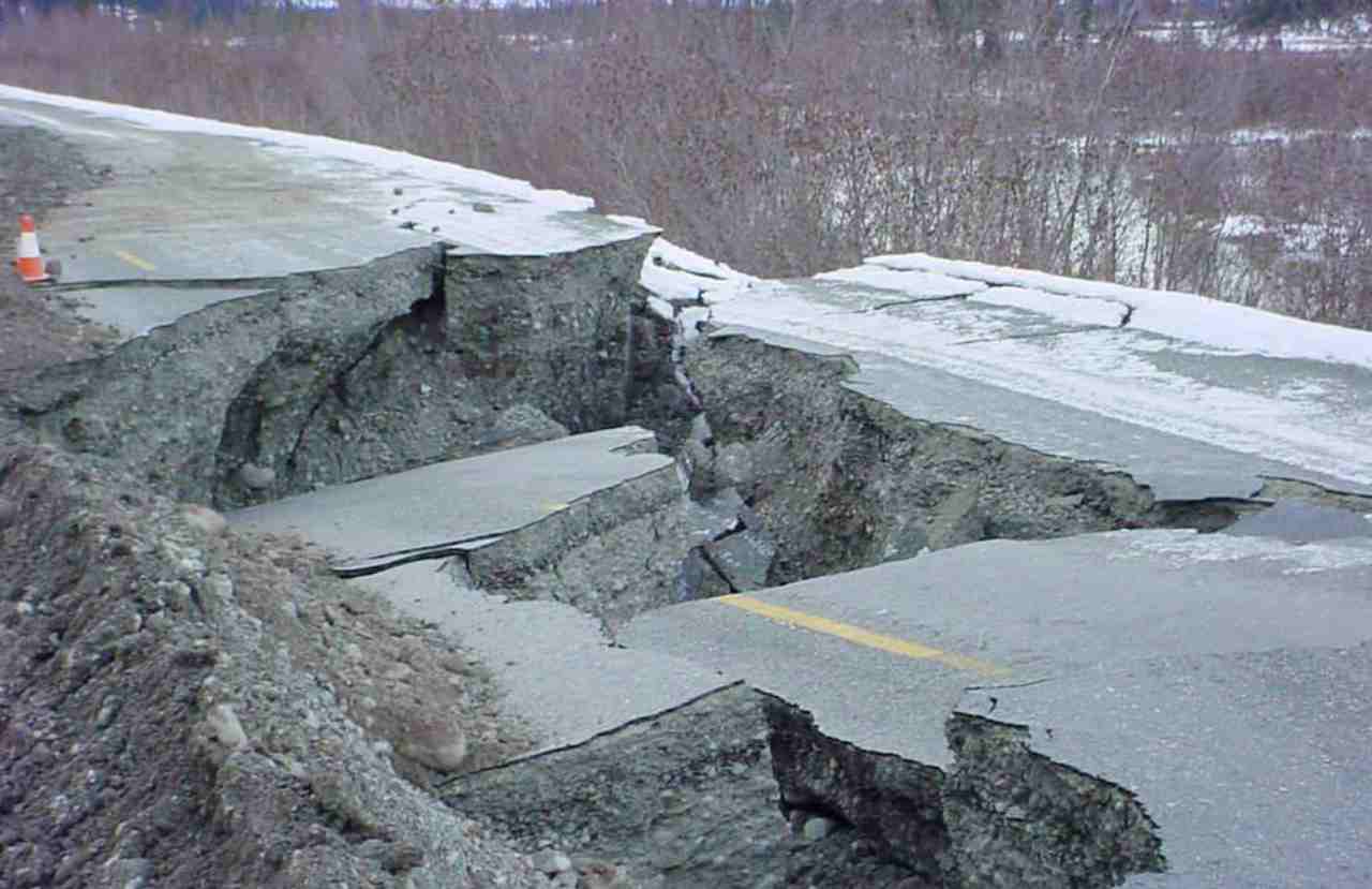 Terremoto in Canada, due scosse: magnitudo 5.7 e 6.1 !