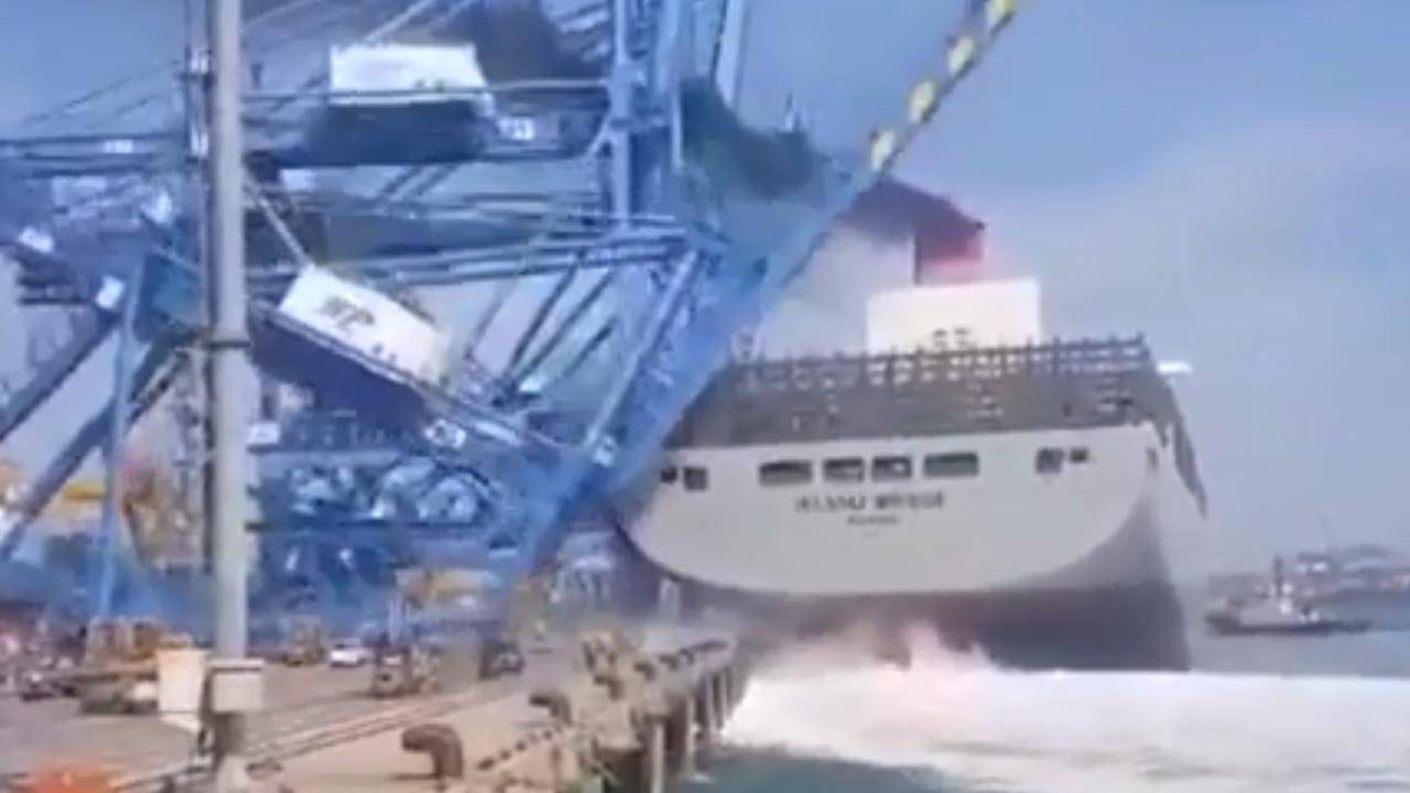 Nave-portacontainer-incidente