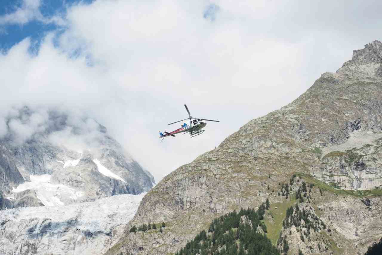 Tragedia sul Monte Bianco: perdono la vita due italiani