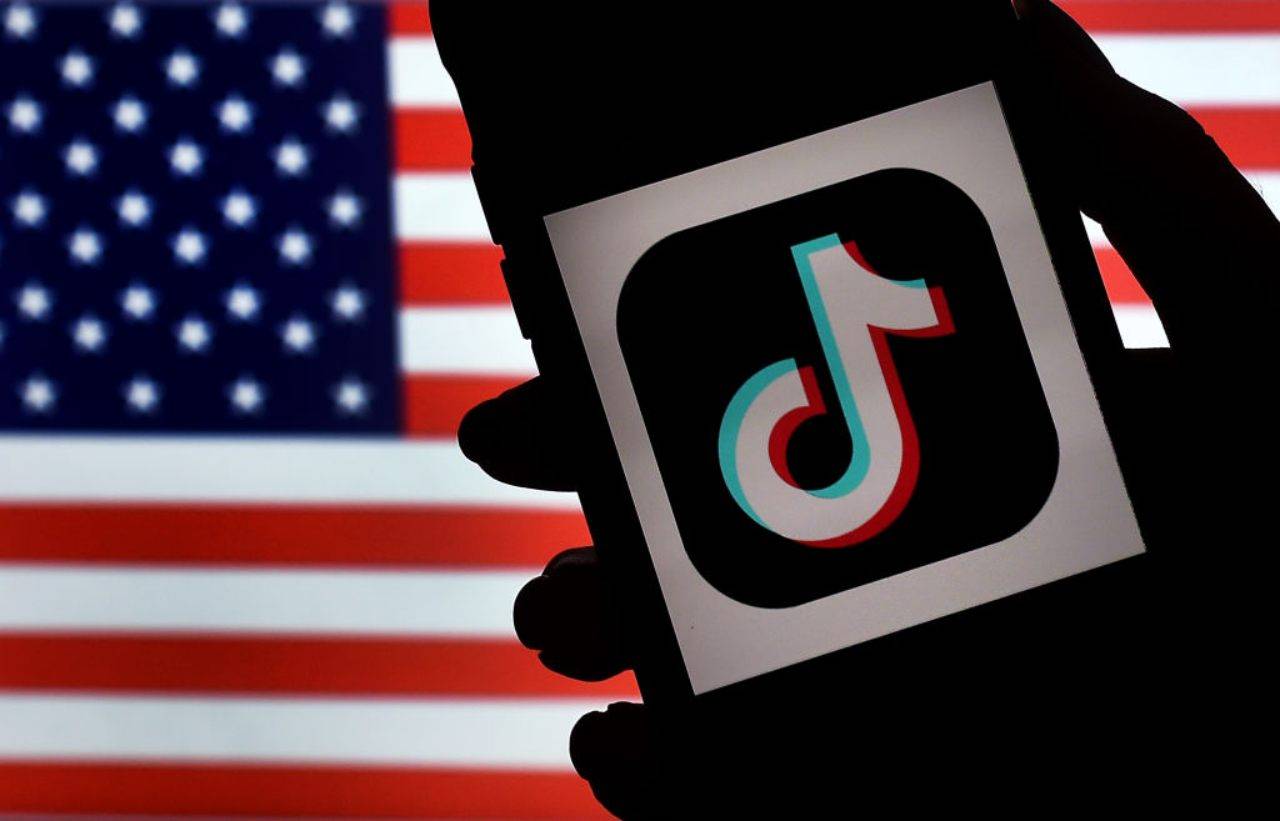 Tik Tok, ultime ore negli USA: da domenica sarà impossibile scaricarlo