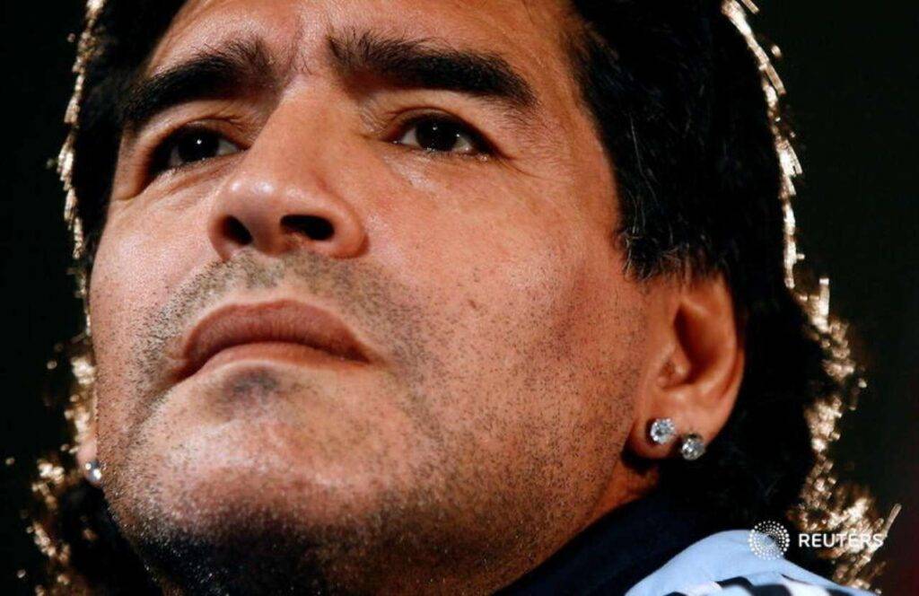 Maradadona, al GF vip un sogno premonitore sulla sua morte