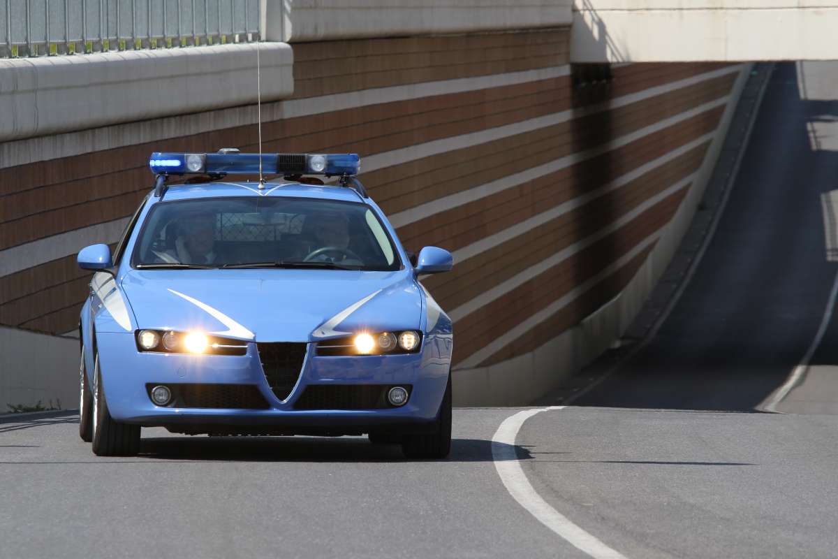 Polizia Cosenza (AdobeStock)