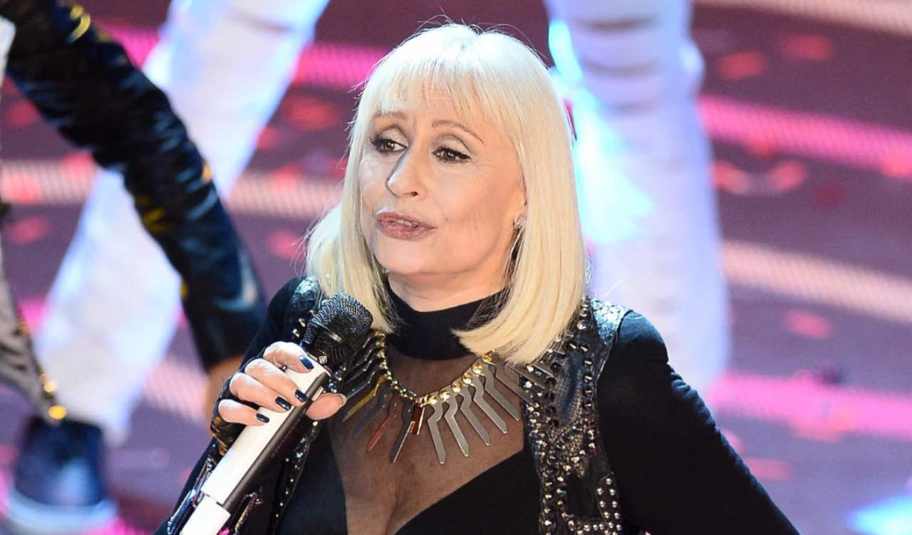 Raffaella Carrà, ancora tanto amore per lei: nessuno se l'aspettava